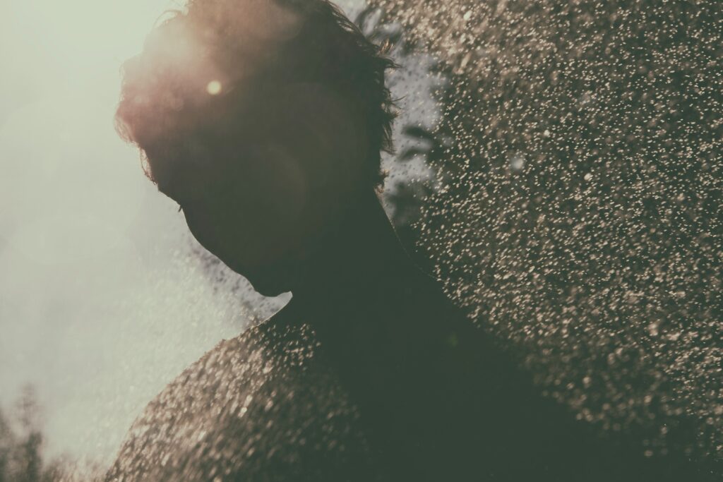 issara willenskomer roklqircku4 unsplash